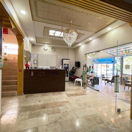 Ikarus Hotel クシャダス エクステリア 写真